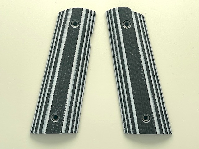 VZ 320 Smooth - Carbon Fiber White - Magwell - Ambi