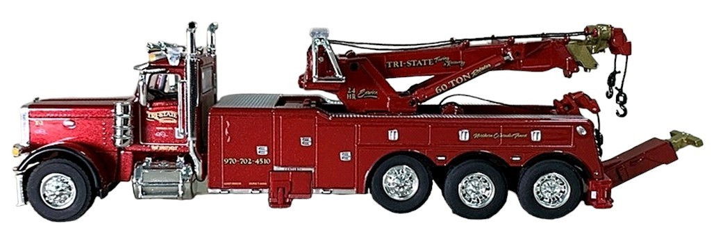 60-1800 - Orange & White Tri-State Commodities Peterbilt 389 Day