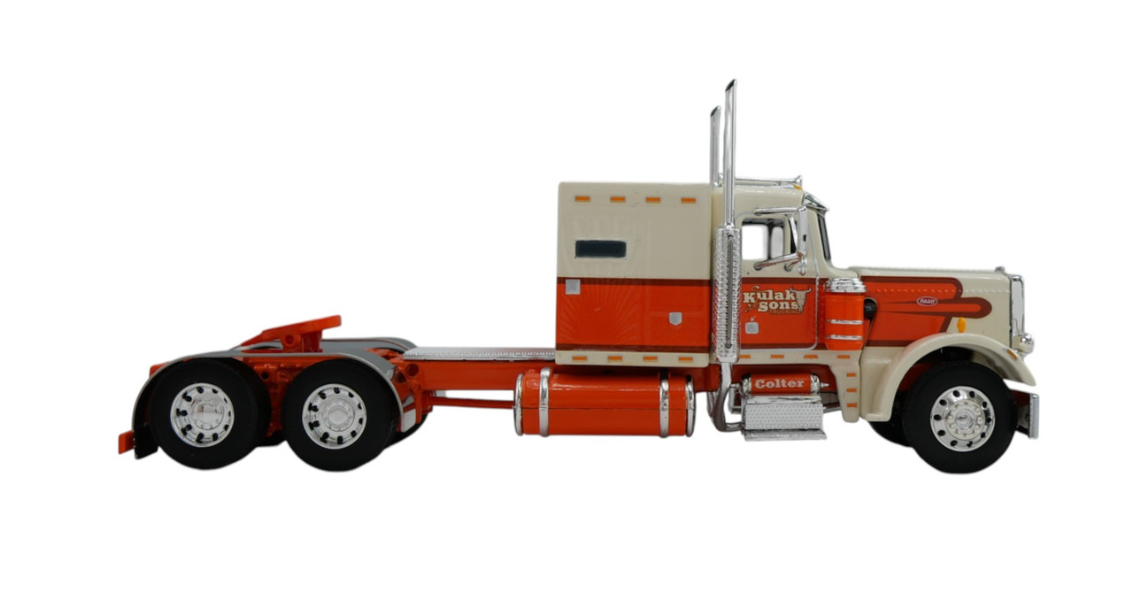 60-2138 - Peterbilt 389 w/63" flat-top sleeper pulling a Fontaine Renegade LXT40 lowboy with flip-axle trailer which is hauling a Peterbilt 359 w/vintage 60" flat-top sleeper.