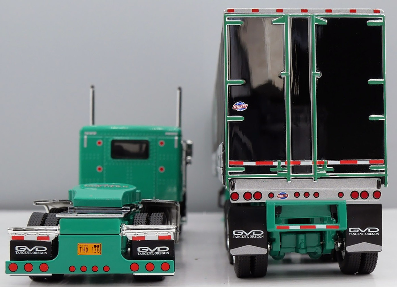 DCP 60-2157 -  VanDyke Peterbilt Model 379 with 36" Sleeper and Quad-Axle Curtain-Side Trailer