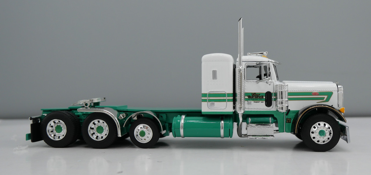 DCP 60-2158 - VanDyke  Peterbilt Model 379 with 36" Sleeper and Quad-Axle Curtain-Side Trailer
