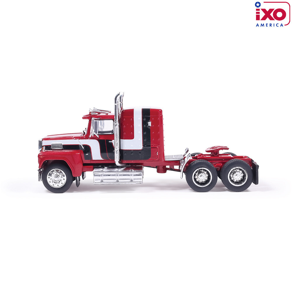 Pre-order, deposit only - ixo 1/64 - 1978 Ford LTL-9000 Cab - Black, Red, and White