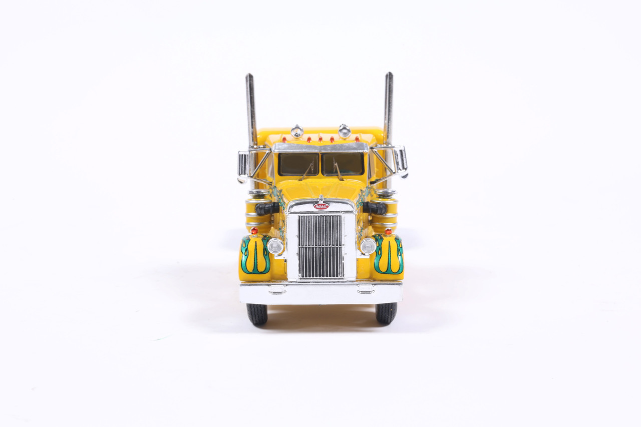 Pre-order, deposit only - ixo - 1:64 1952 Peterbilt 350 - Maggini Hay - Yellow with Green Flames