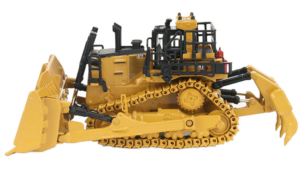 85777 1:87/ HO Gauge Diecast Masters Caterpillar D11 Dozer TKN Design with Metal Tracks