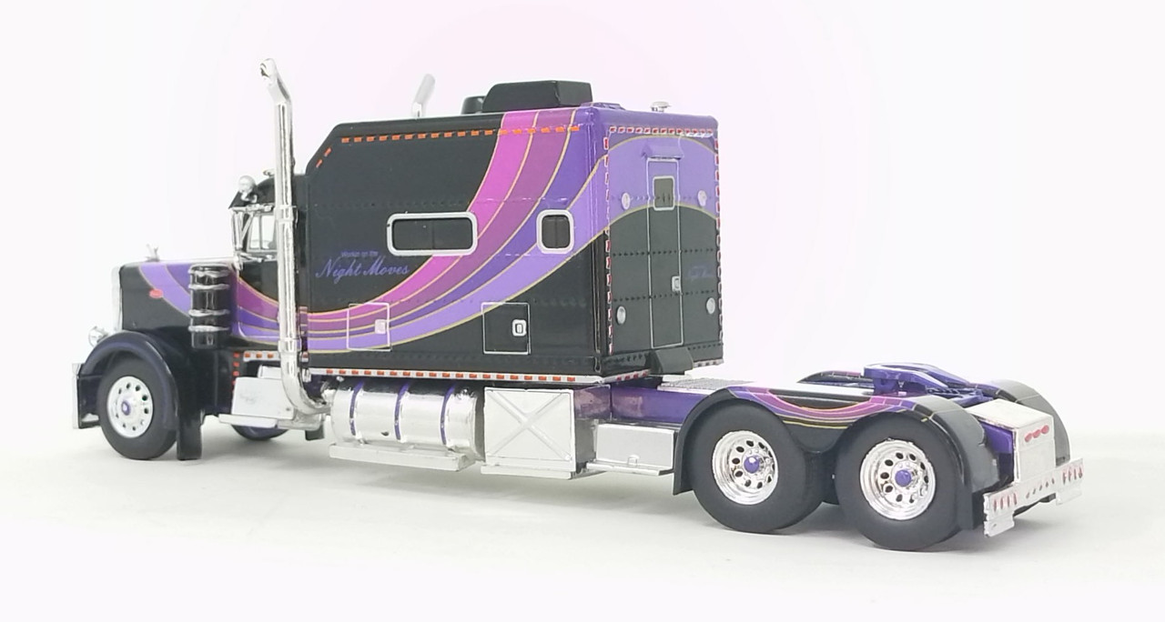 Pre-order, deposit only - J1/ixo -1:64 Peterbilt Model 379 Big-Bunk with 53' Tri-Axle Van - Night Moves
