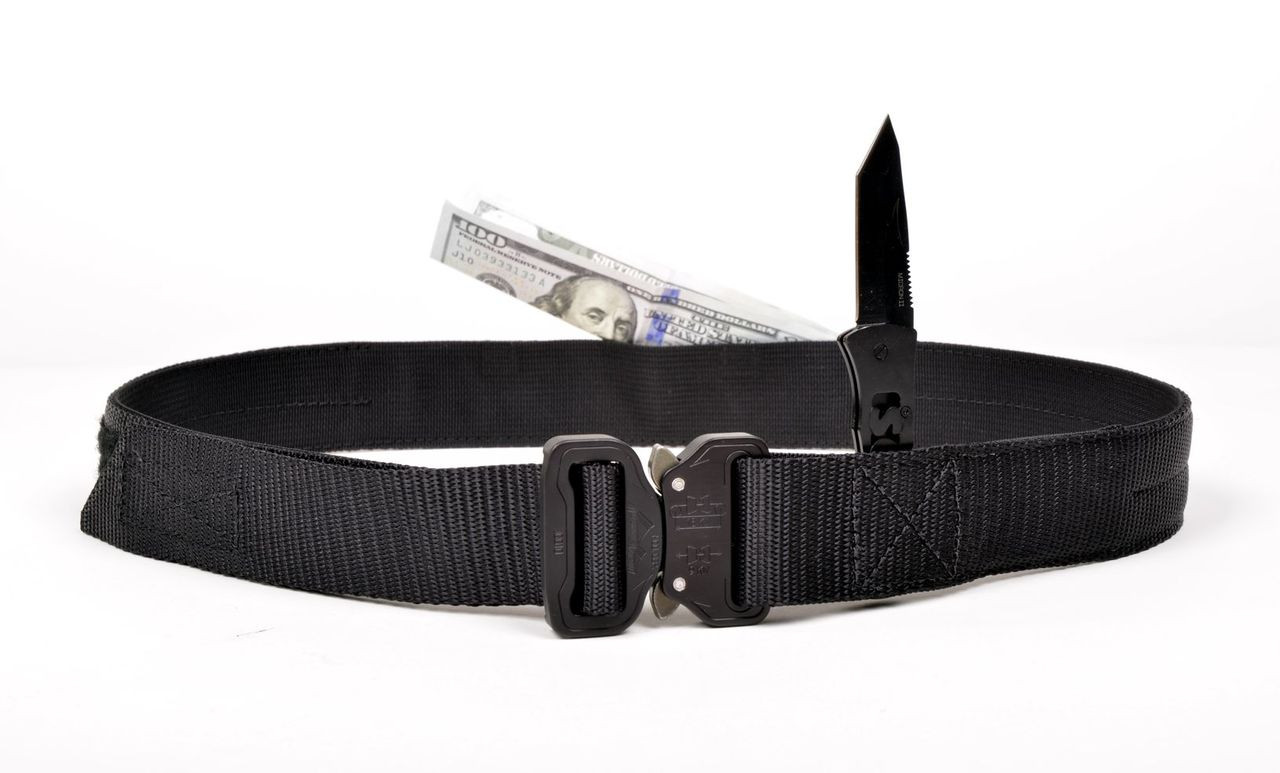 white tactical belt