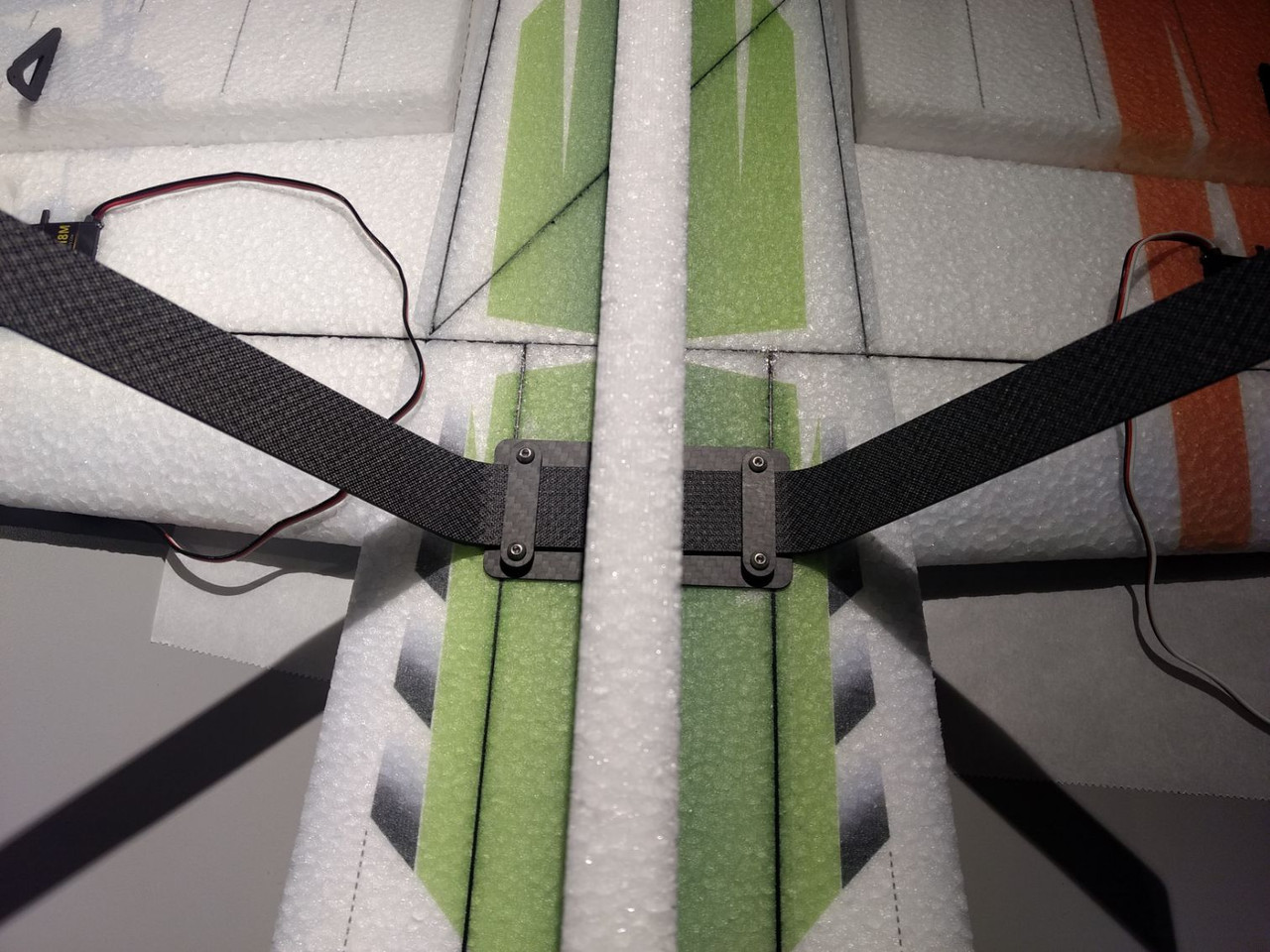 Carbon Fiber 43" CY XL - LG Plate V1
