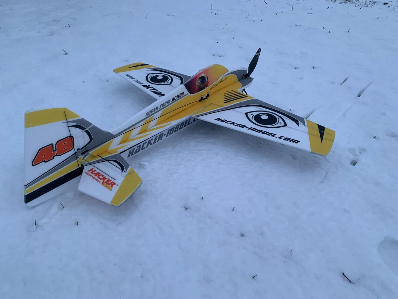 HM 39" EPP S.Z.A.  SUPER ZOOM ACTION
