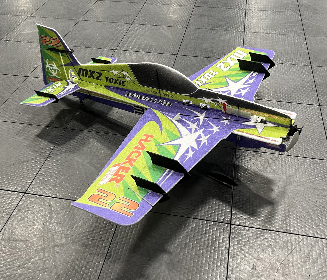 Hacker Model 32” MX-2 Toxic Series - SUPER-LITE Indoor EPP Model