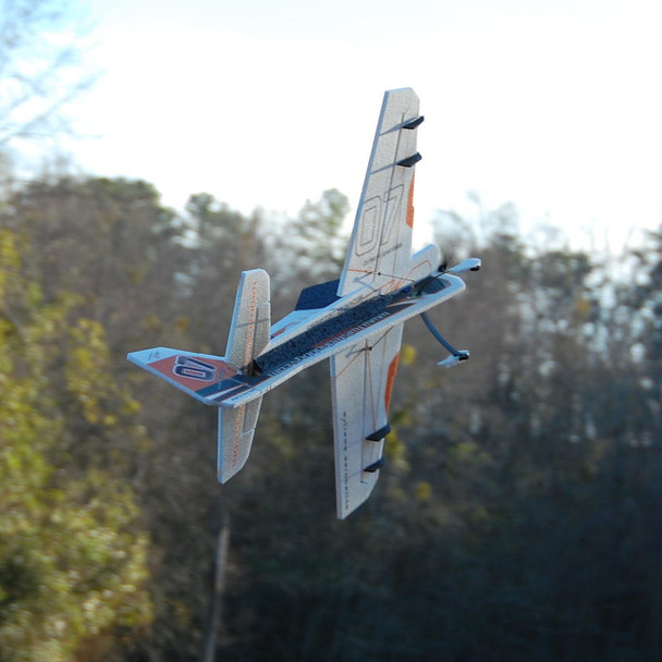 TH 32" EPP Crack Yak-55