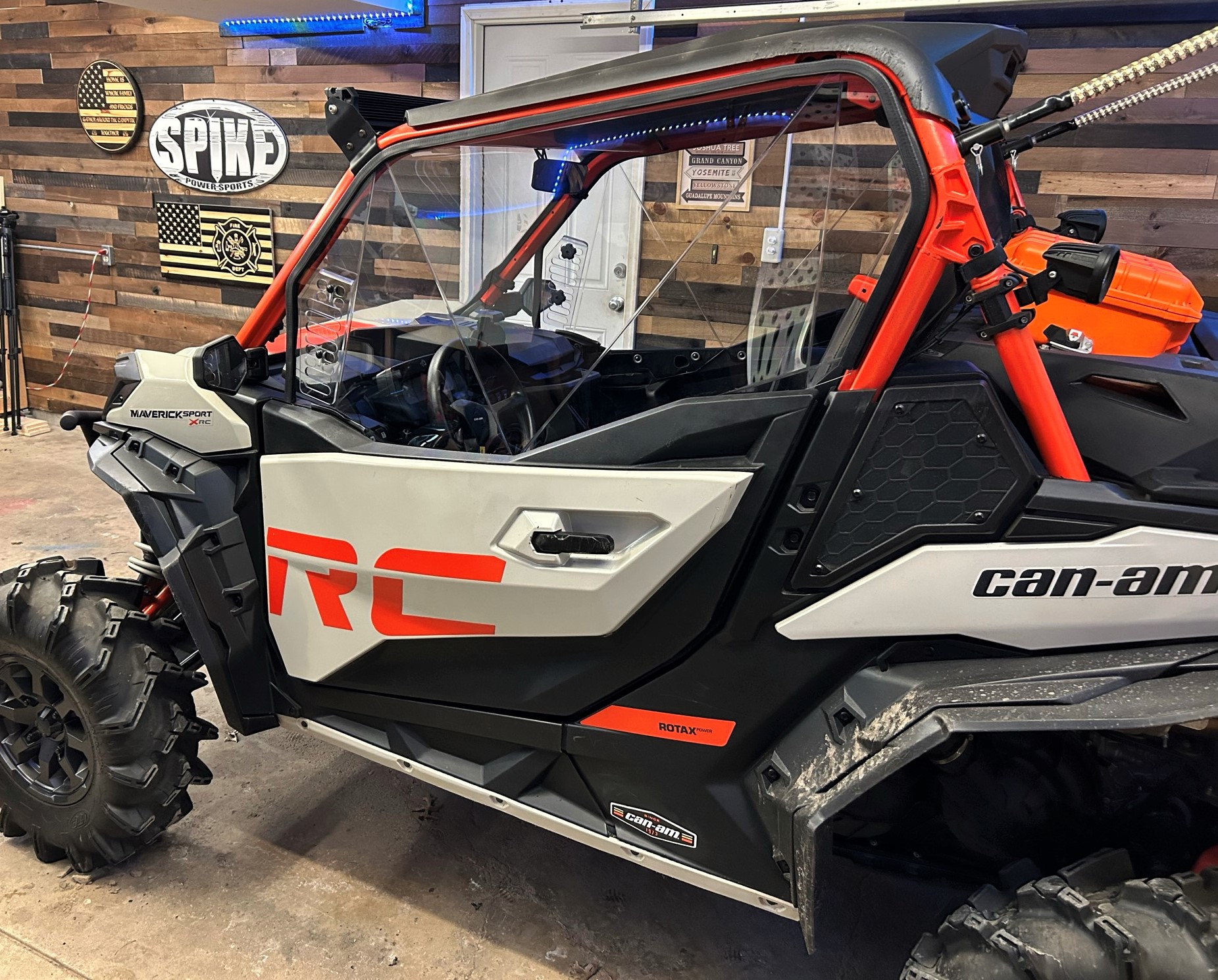 Can Am Maverick Sport 1000R Hard Upper Doors Windows Kit Scratch