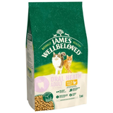 Crafted with nature's nourishing ingredients and combined with flavourful turkey to create highly digestible, tasty dry adult cat food. This Oral care food is specially designed to support oral health in cats. Best of all, you can be sure they're enjoying a delicious, balanced diet.