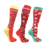 The perfect gift for a friend, or even to treat yourself this Christmas time. Three different festive themed designs in a cross stitch style pattern, featuring festive themed patterns including nutcrackers, reindeers, christmas trees and snowmen. These gorgeous socks are made from a moisture wicking fabric and feature added bamboo to aid with breathability. The padded feet guarantee a comfortable fit all day long. Finished with a coordinating heel, toe and cuff.