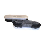 Fetlock brush for healthy and clean fetlocks. With longer centre bristles for a perfect and careful grooming results.