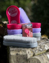 An amazing little brush that cleans like 'magic' wet or dry, especially in those hard to get places! Removes mud, sweat and loose hair with ease. Ideal for small hands.




3 brushes in each pack.