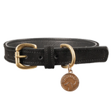 A stunning suede collar with soft nubuck leather lining that is guaranteed to keep your dog comfortable. Featuring solid hardware for durability and longevity. Includes a gorgeous Benji & Flo matching dog tag to engrave your dog’s name on. The adjustable buckle design ensures a perfect fit every time. Before purchasing, please view our size guide to ensure you get the best possible fit for your dog. We also recommend that you must be able to fit two fingers between the collar and the neck. Replace collar at the first sign of damage. Complete the look with a matching lead, choose from Black/Brass or Tan/Rose Gold. A stunning suede collar with soft nubuck leather lining that is guaranteed to keep your dog comfortable. Featuring solid hardware for durability and longevity. Includes a gorgeous Benji & Flo matching dog tag to engrave your dog’s name on. The adjustable buckle design ensures a perfect fit every time. Before purchasing, please view our size guide to ensure you get the best possible fit for your dog. We also recommend that you must be able to fit two fingers between the collar and the neck. Replace collar at the first sign of damage. Complete the look with a matching lead, choose from Black/Brass or Tan/Rose Gold.