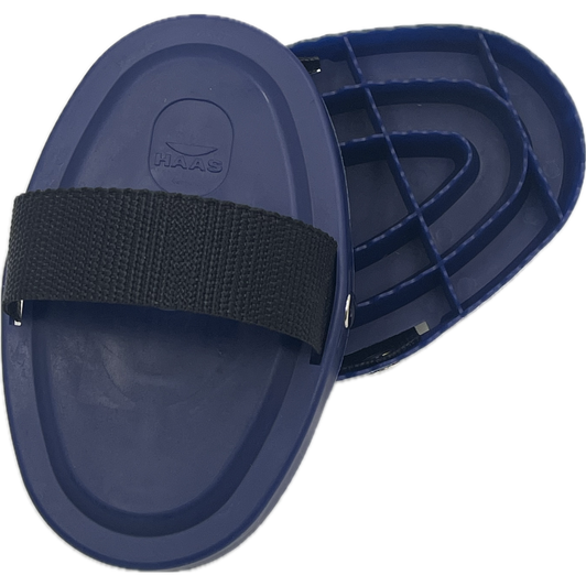 Curry-Comb, made of very soft special plastic inside for a good massaging effect. Hard on the outside that helps distribution of the force and strength evenly