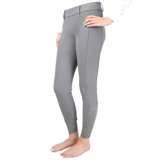 Designed for any activity, these flattering and flexible tights in a softshell fabric have a stretch waistband for comfort and a brushed fleece lining for warmth. Silicone knee patches aid stability, grip and security in the saddle. Finished with a phone pocket and belt loops allowing you to accessorise.