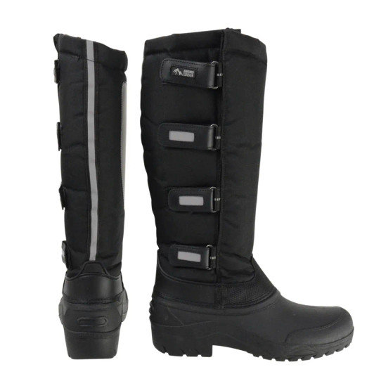 This versatile boot with a high sided sole is ultra-tough and offers excellent grip in all weathers. The long water repellent leg features a fully padded lining for maximum comfort and insulation for valuable warmth and protection against wind and splashes. Reflective touch tape fastenings ensure a personal fit. Easy to clean, the sole and neoprene leg can be rinsed off and will dry quickly. Finished with Hy branding.