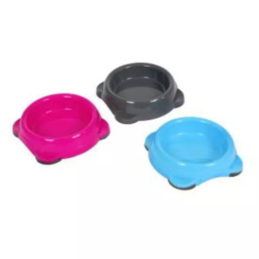 Non slip cat bowl made from high quality plastic.A cut out handle in the side makes lifting the bowl easy. Easy to clean - dishwasher safe.