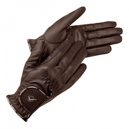 Fine, simple synthetic leather gloves.  High quality and hand stitched provides a touch of class.  Durable and breathable material makes these gloves ideal for in or out of the ring

Now with new durable suede grip on the palm, fingers and thumb.