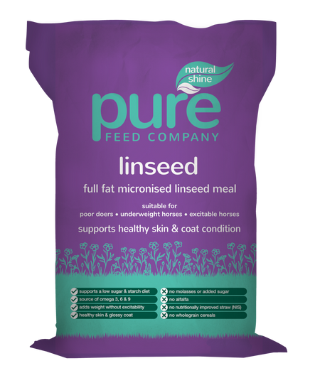 Pure Linseed is unique in our range as it contains nothing but linseed. It is high in slow-release calories and protein and can be fed alongside any other Pure feed. It is the perfect top-up for horses that need extra help maintaining condition or an extra source of slow-release energy. You feed it straight from the bag with no need to soak or boil, making it super convenient.