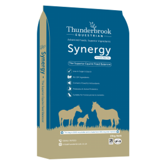 A concentrated, cereal free, balanced feed suitable for horses of all disciplines, veterans and youngstock.

With generous amounts of added prebiotics, probiotics, fruits, herbs and botanicals, providing functional foods to nutritionally support a healthy gut environment.