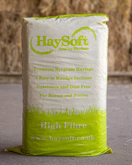 HaySoft High-Fibre is made from the best rye grass cut early in May or June when nutritional values are high. This provides the horse with forage that has far higher levels of vitamins, minerals and protein than that of hay, making HaySoft High-Fibre the choice haylage for horse owners.