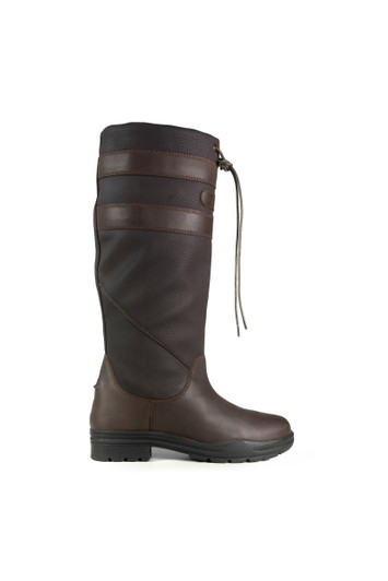 The calf of the Longridge boot is made from a soft and flexible synthetic leather to minimise aftercare and provide a water resistant barrier, whilst the foot is made from a natural nubuck leather in a dark brown.
There is a moisture wicking mesh lining to wick away moisture and there is a waterproof membrane to the ankle to stop any seepage.