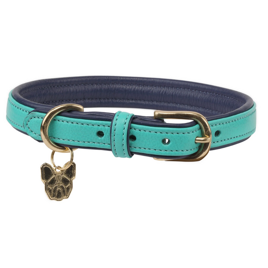 Smart leather with soft cushioned leather lining offer the Digby & Fox padded dog collars improved comfort. There's a range of colourful shades to choose from, complete the look with a matching lead which is available separately. Brass colour buckle and D-ring Digby & Fox tag.