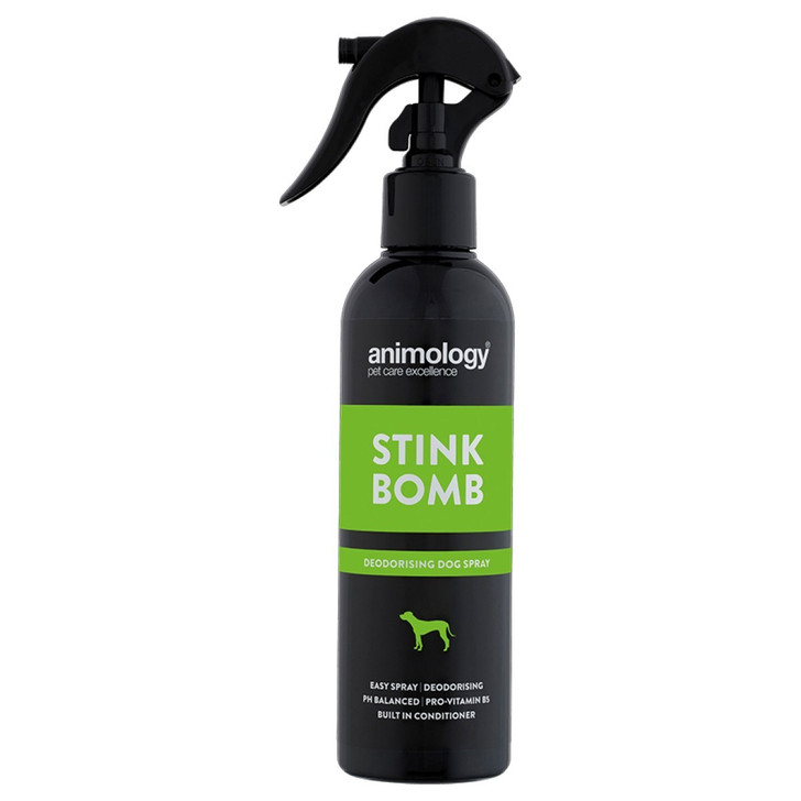 Stink Bomb is a vitamin enriched deodorising dog spray that helps to reduce odour & keep your dog’s coat fresh, clean & healthy between washes.

Deodorising formulation
Built in conditioner for a healthy coat
Infused with our ‘Signature’ scent for a fresh smelling coat