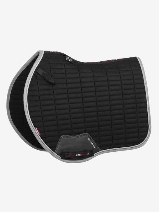 The new EuroJump range marks an exciting collaboration with Scott Brash, the world’s no 1 showjumper. These pads have been developed to precisely fit the cut of modern jumping saddles.

Swept up at the back to avoid catching the riders leg. New super soft Bamboo linings absorb & control sweat under the saddle and are beautifully comfortable and secure.

A new linear quilting pattern is complimented by the high quality suede outer finish and co-ordinated braid. Wider girth keepers incorporate three inner locking loops to offer more girthing options.