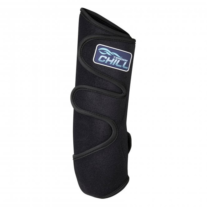 Made for quick ease-of-use as a priority, these close fitting ice boots target the tendons with maximum chill in the shortest period of time. The unique Hypo-Freeze Gel remains soft and contours around the lower limb ensuring optimum surface contact with tendons and fetlock joints. A swept-up rear section covers the high suspensory area often neglected in other boots.