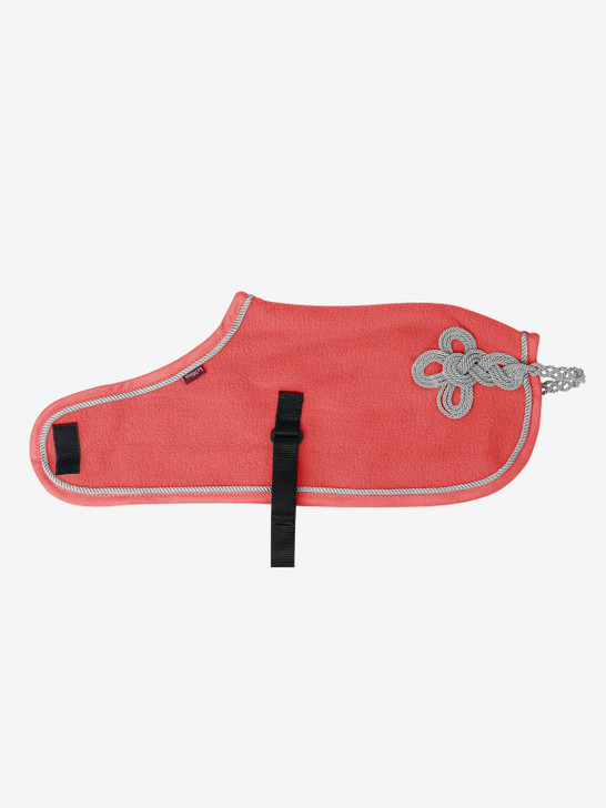 A quality fleece rug that is a real show stopper!

Beautiful braiding detail and hip ornament just like the LeMieux Fleece Rug, with simple velcro attachments. A real must have for the smartest ponies around!