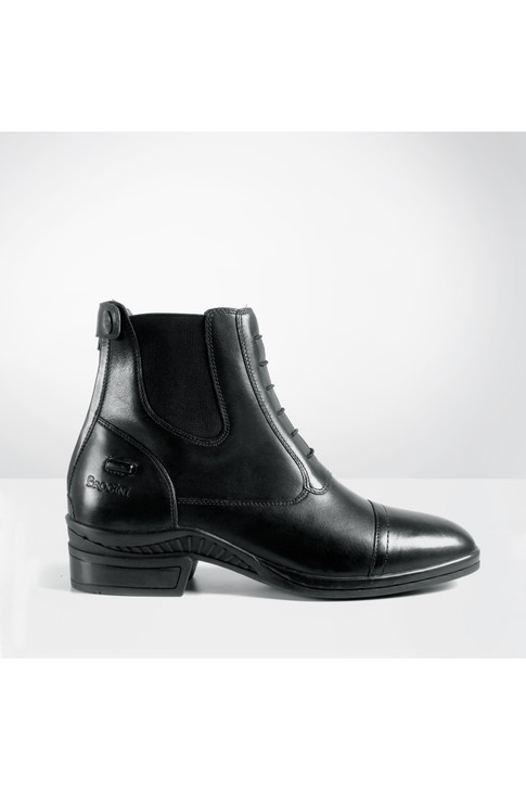 Crafted from a beautifully supple Brazilian leather, the new Trieste Boot from Brogini is classic and traditional, but packed with modern features. The anti-skid rubber sole offers superior flexability with shock absorbing properties and features the Classic Equestrian coloured inserts on the sole.

The high-density insole offers arch support and a cupped heel for comfort and shock absorption in the saddle.