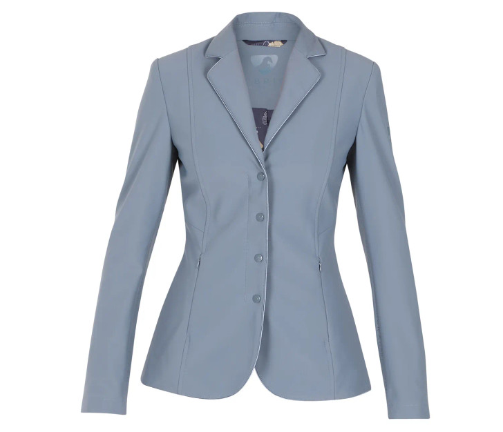 Pared back elegance characterises the Aubrion Dartford show jacket which has a slim, contour active cut and a minimalistic style. Satin is piped around the jacket edge for definition, cuffs are zipped for an immaculate silhouette. Multiway flex-fit fabric and unlined sleeves give the competitive rider total freedom and a sleek look. Perforated side and under arm panels look stylish and offer targeted ventilation, fabric is quick drying and breathable. Style detail: classic fit, satin piping detail, flattering zip fastening with self-colour embossed press studs, zipped cuffs, satin body lining, hidden zip side pockets, rear double vents, Aubrion prints.