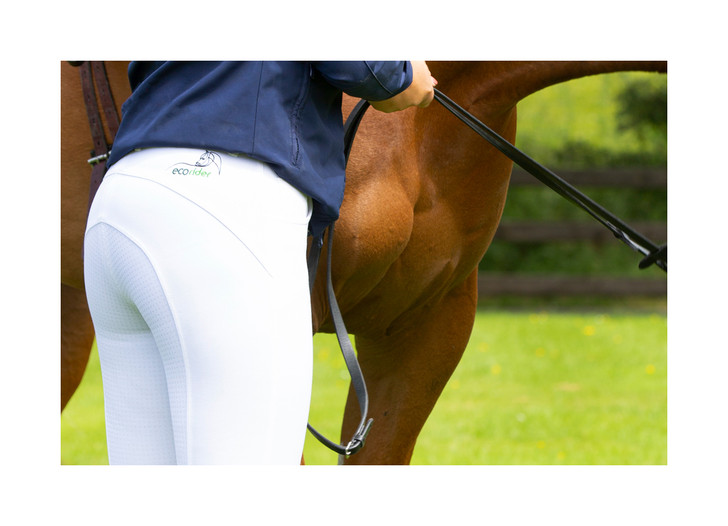 These bestselling breeches are made with the finest quality bamboo fabric which is lightweight, soft and strong. 

A natural textile made from the pulp of bamboo grass, it offers excellent wicking properties so these breeches keep you cool in the warm weather and also insulating properties which keep you warm when riding in cooler weather.