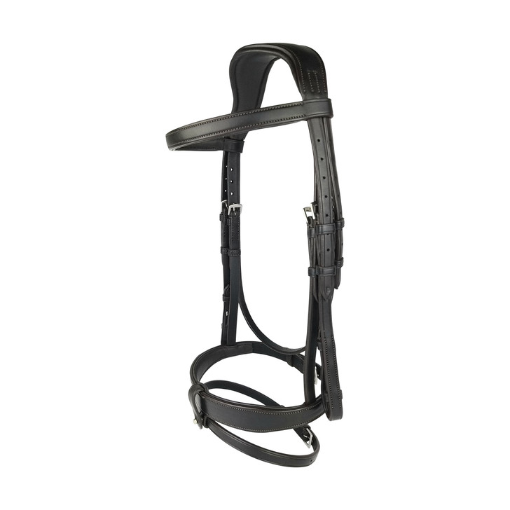 A traditional show bridle with a mordern twist - Using finest EcoLeather, the Show Comfort Bridle boasts a super soft padded headpiece with a slight anatomic shape with ear cutaway to alleviate pressure on the lower ear. The plain browband is also padded and extra soft for comfort. The plain noseband has soft padding with a channel to allow the flash to be removed.