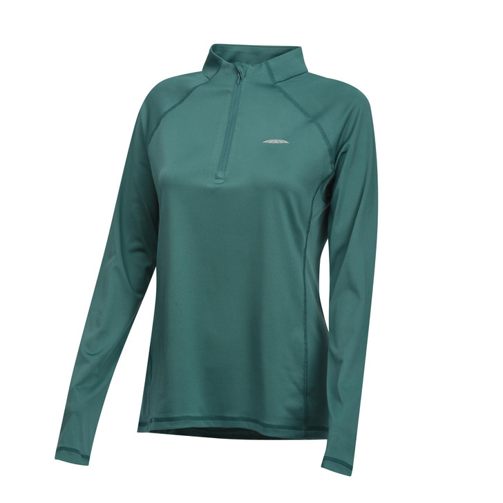 The WeatherBeeta Prime Long Sleeve Top is a technical base layer or training and activity top in 4-way stretch fabric for all day comfort. The Comfort Dry Technology fabric provides moisture control for all day comfort. This system ensures any moisture dries quickly to keep you cool, comfortable and dry. Offered in a fitted silhouette for a flattering shape. Matches the WeatherBeeta Prime range.