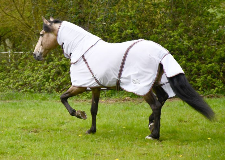 The brand new Kenya Fly Rug is made with a robust but soft mesh.


With a Detachable Neck Cover and easy touch tape loop fastenings for the rug.

The topline and chest is lined with a satin feel fabric for comfort and to help prevent rubbing.

The rug has cross-over surcingles, a soft fleece wither pad, tailguard and an elasticated tail strap -attached with a trigger clip for easy removal for cleaning.


Finished with a smart grey/red/white binding