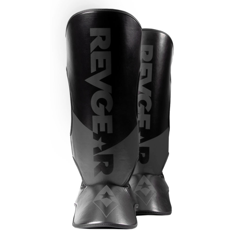 Image of Pinnacle P4 Shin Guards - Black/Matte Black