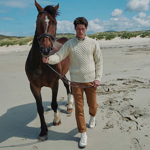 A825001 Men's Irish Wool Sweater White Color On Keilys.com
