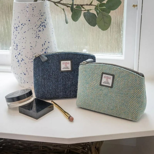 MCS-CB4009-1904B2 Women's Harris Tweed Cosmetic Bag in Turquoise Color Keilys.com