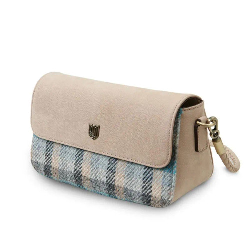 ISL-8356ISLTTL00Genuine Leather & Harris Tweed Clutch Islander Side View Keily’s.com