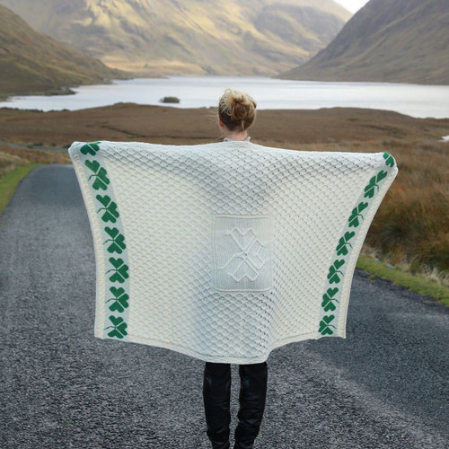 SA962-283-OS Shamrock Aran Knit Wool Throw Lifestyle On Keilys.com