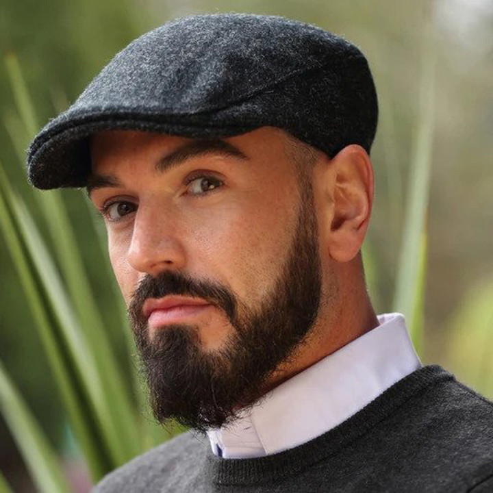 DTC2-L006J Hanna Hats Donegal Touring Cap Tweed in Black & Charcoal Herringbone Color Keilys.com