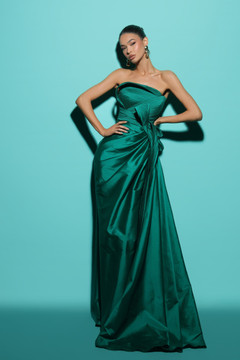 Strapless LOLA Gown Strapless LOLA Gown