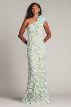 One-Shoulder Fitted Gown One-Shoulder Fitted Gown
