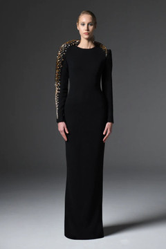 Cr?pe Gown with Embroidered Collar Cr?pe Gown with Embroidered Collar