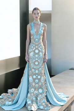 Sleeveless Collared Neck Gown Sleeveless Collared Neck Gown